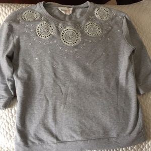 Vince Camuto sweater small with eyelet design.